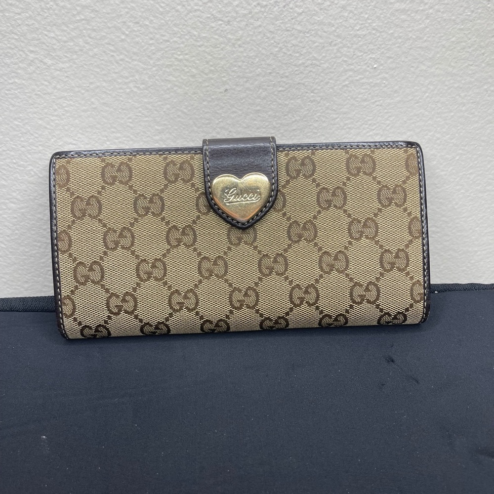 Gucci wallet